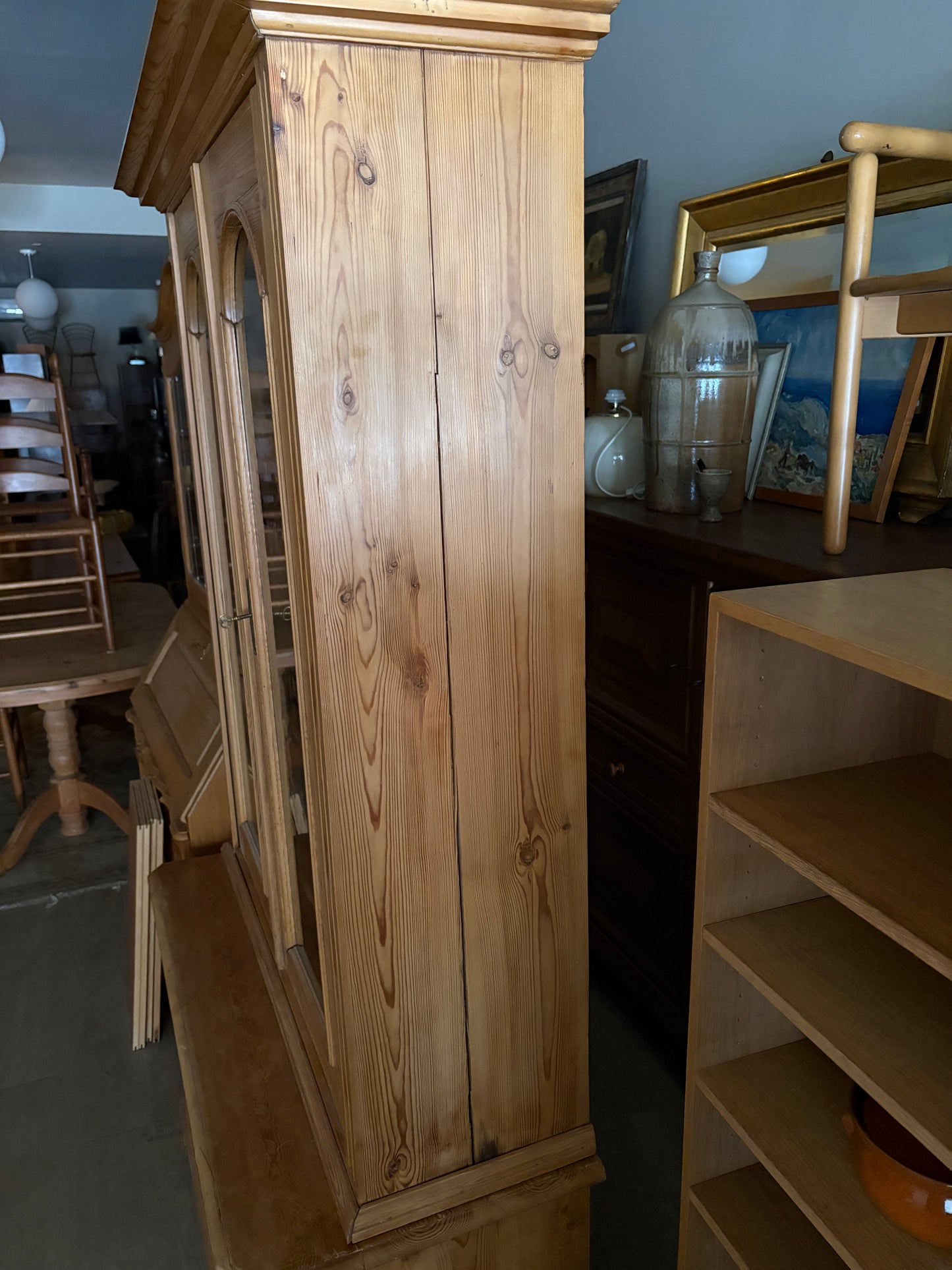 English pine two piece hutch