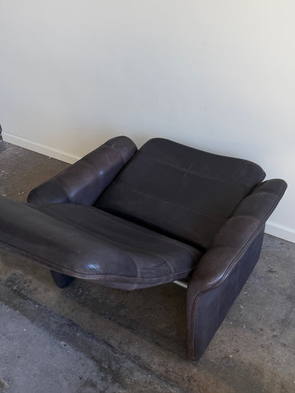 De Sede DS-50 Leather Reclining Chair and Ottoman