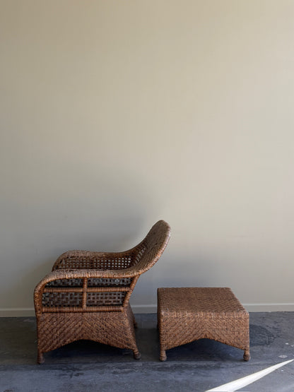 Rattan chair with ottoman